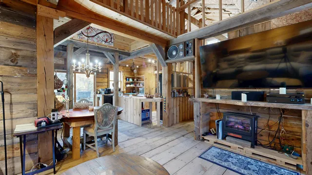 $225,000 | 167 East Oxford Road, Oxford, ME 04270