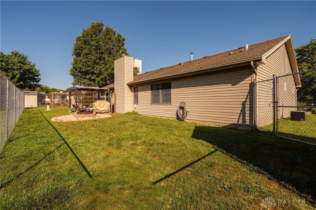 150 Locust View Way Troy, OH 45373 - Photo 35 of 44
