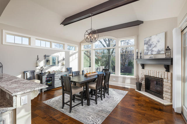 930 East Hillside Road Naperville, IL 60540 - Photo 20 of 47