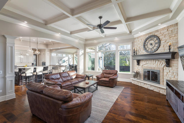 930 East Hillside Road Naperville, IL 60540 - Photo 25 of 47