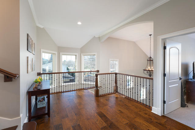 930 East Hillside Road Naperville, IL 60540 - Photo 7 of 47