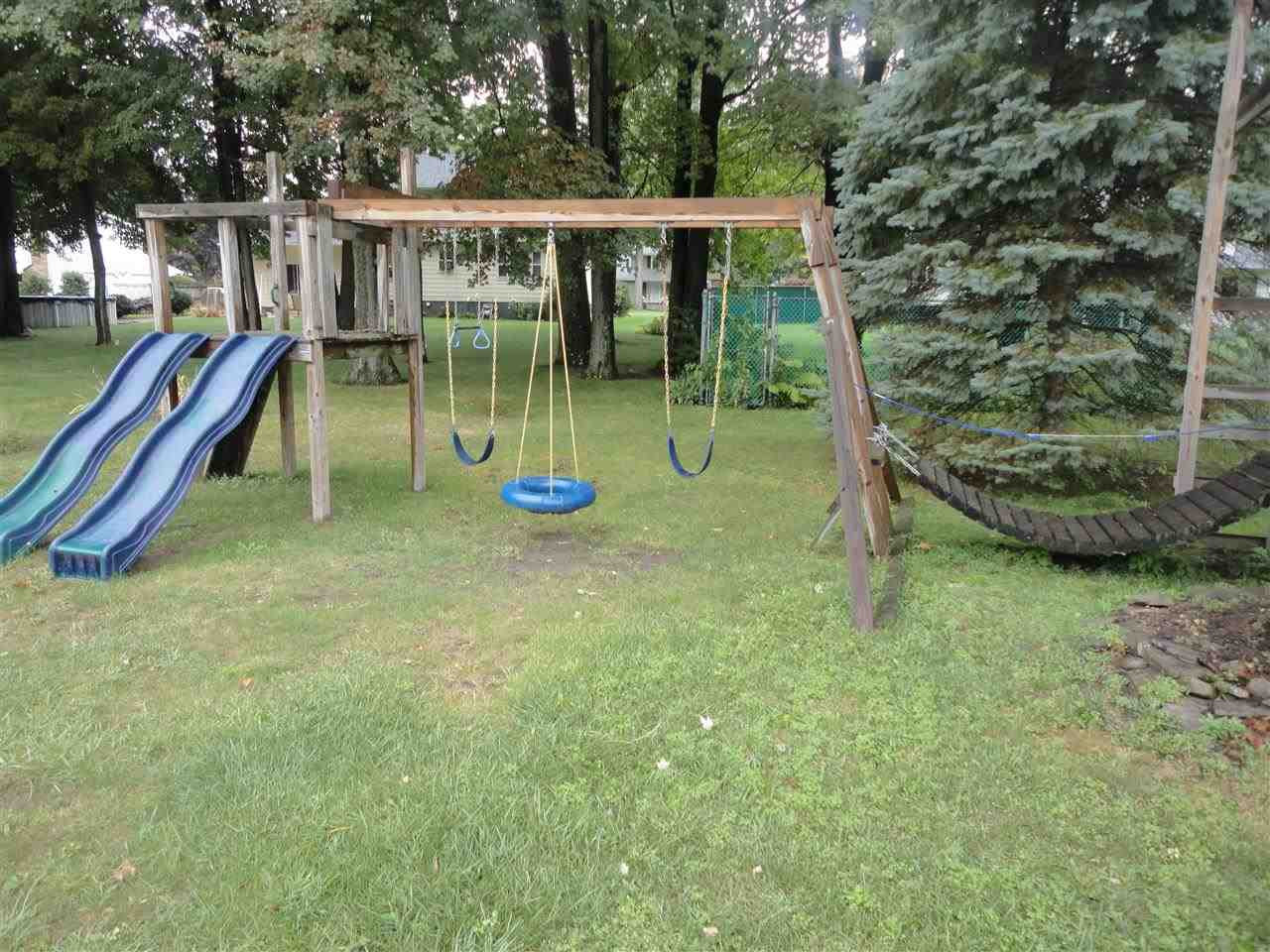 66 Bayberry Road Rotterdam, NY 12306 - Photo 12 of 13 Photo 12