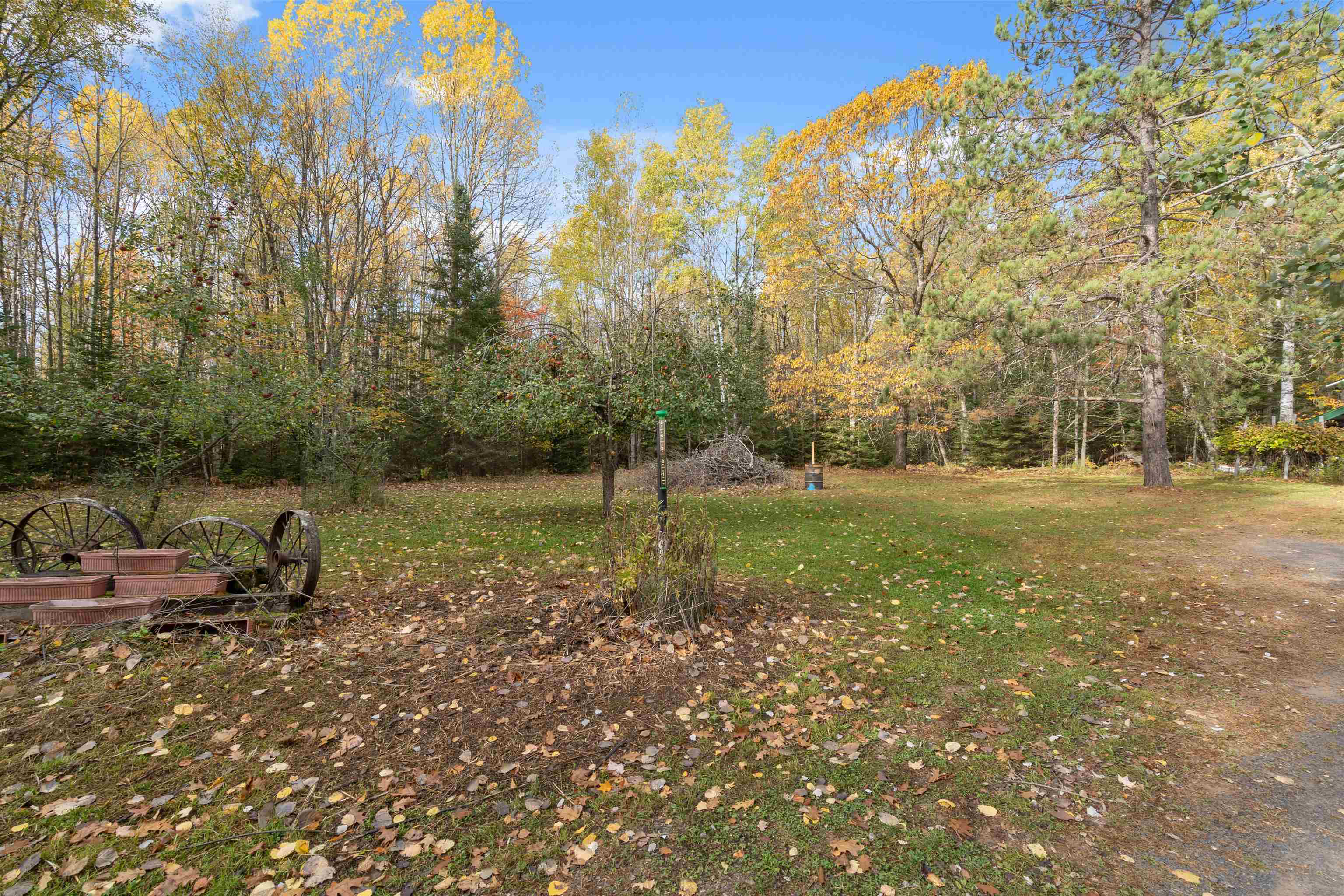 7139 Jacksino Road South Range, WI 54874 - Photo 29 of 38