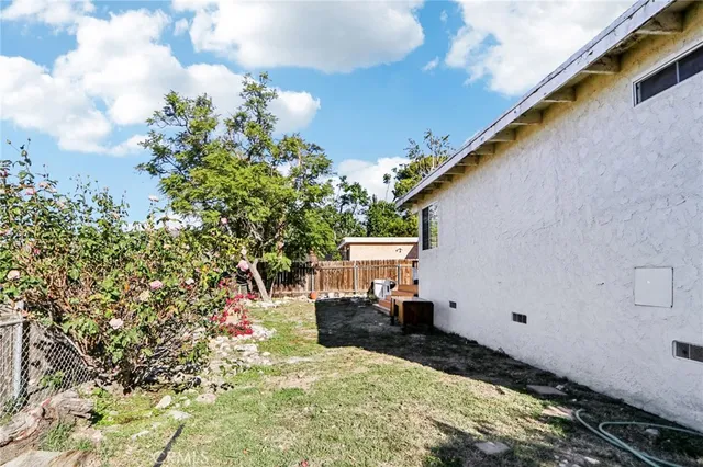 $899,900 | 10509 Silverton, Tujunga, CA 91042