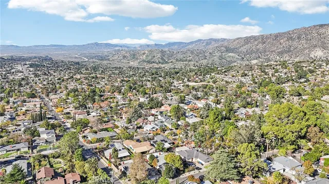 $899,900 | 10509 Silverton, Tujunga, CA 91042
