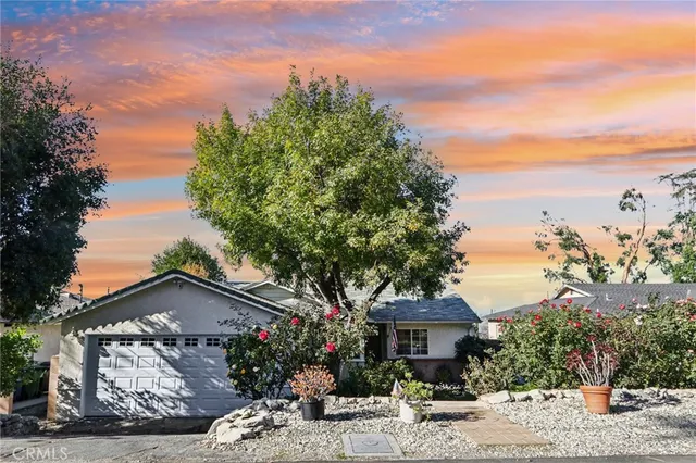$899,900 | 10509 Silverton, Tujunga, CA 91042