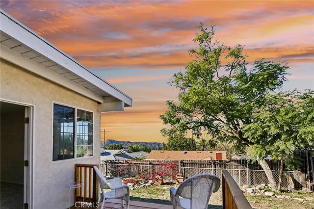 $899,900 | 10509 Silverton, Tujunga, CA 91042