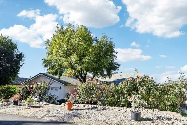 $899,900 | 10509 Silverton, Tujunga, CA 91042