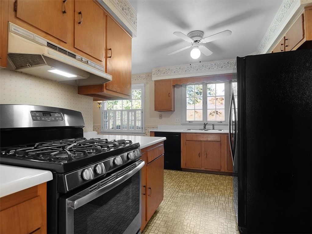 12 Old Post Road Perinton, NY 14450 - Photo 7 of 49 Gallery Image 7
