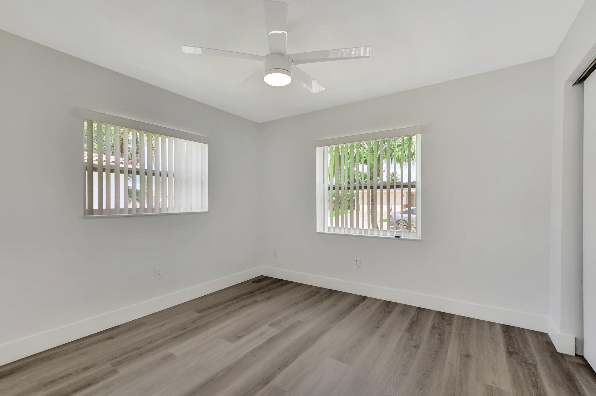 10920 Gable Street Boca Raton, FL 33428 - Photo 11 of 37 11-web-or-mls-DSC_1171