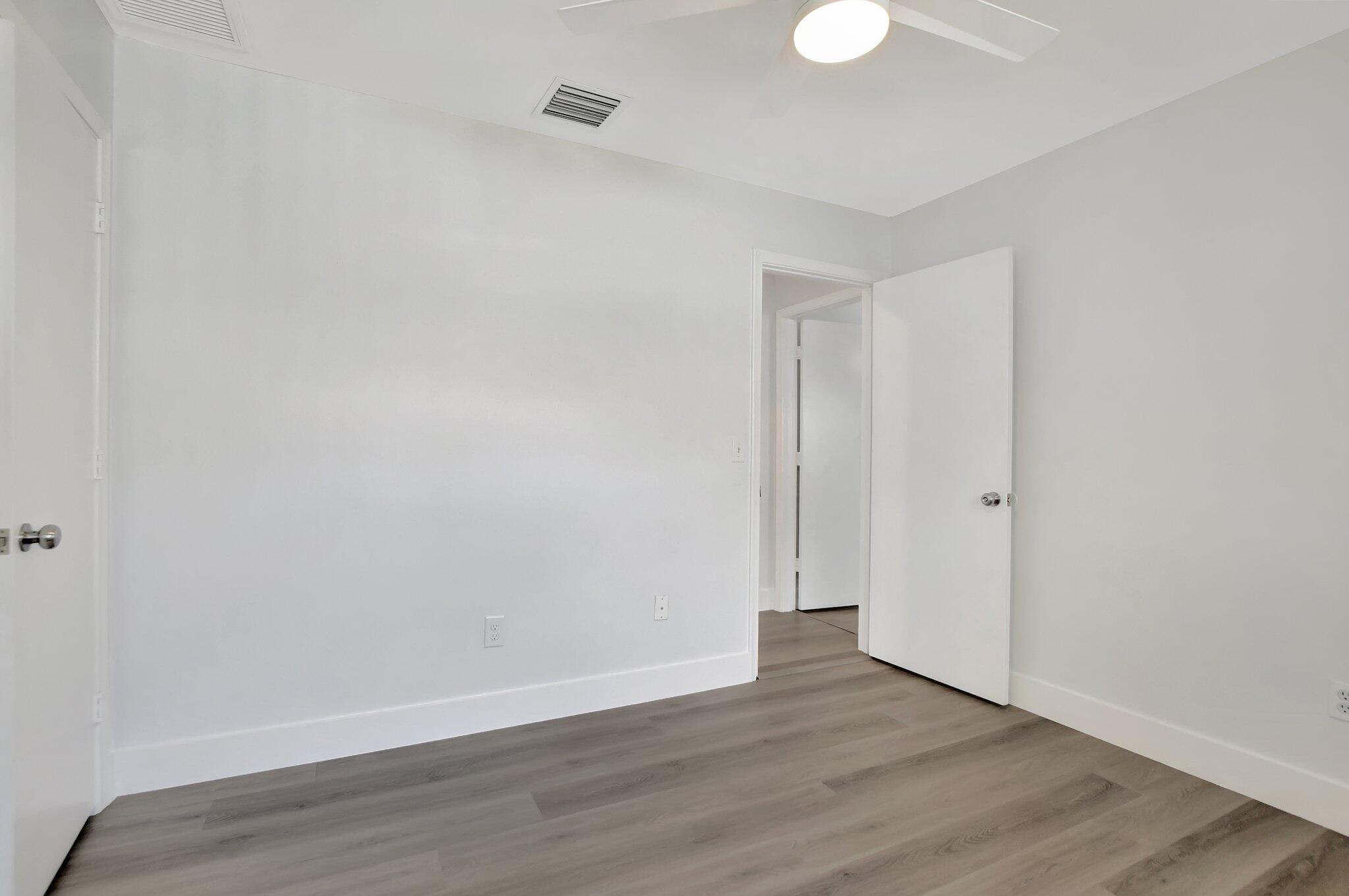 10920 Gable Street Boca Raton, FL 33428 - Photo 16 of 37 16-web-or-mls-DSC_1196