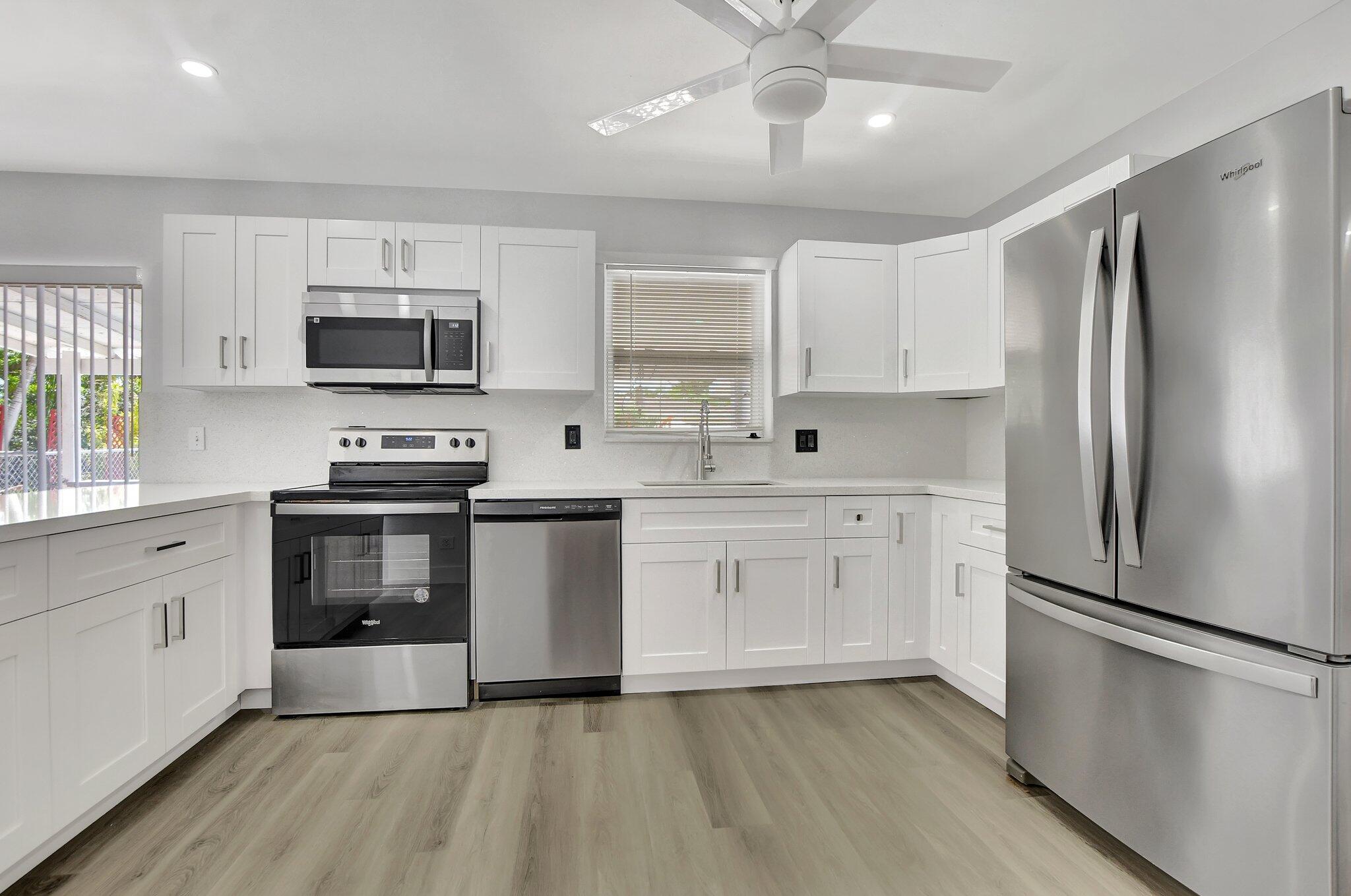 10920 Gable Street Boca Raton, FL 33428 - Photo 25 of 37 25-web-or-mls-DSC_1241