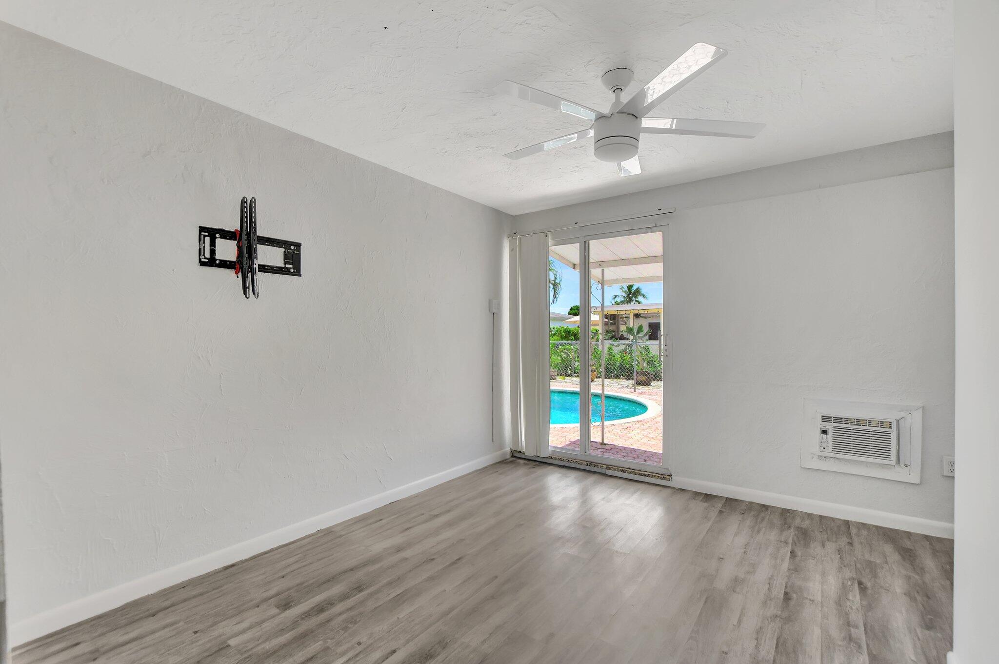10920 Gable Street Boca Raton, FL 33428 - Photo 30 of 37 30-web-or-mls-DSC_1266