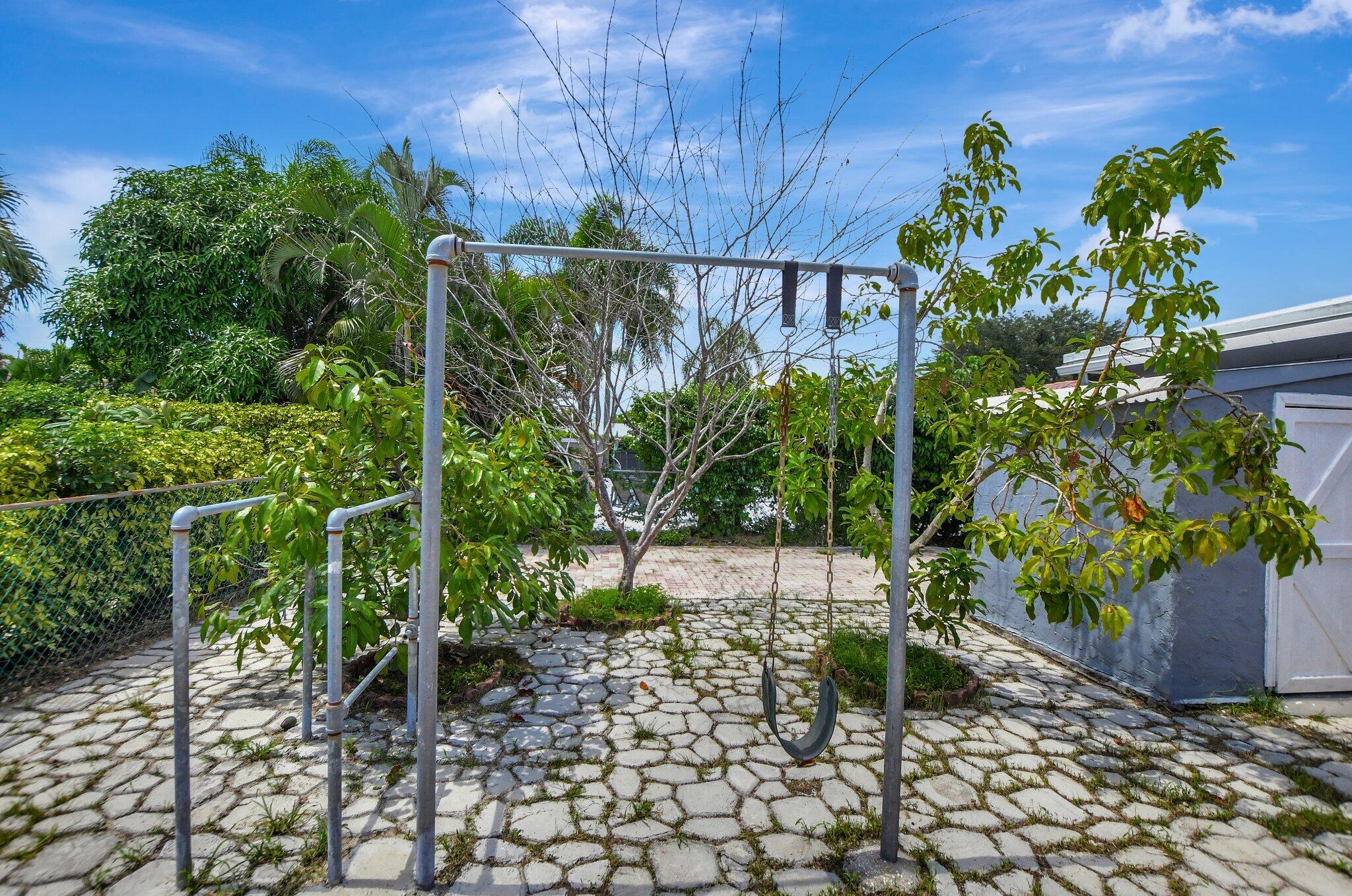 10920 Gable Street Boca Raton, FL 33428 - Photo 37 of 37 36-web-or-mls-DSC_1296