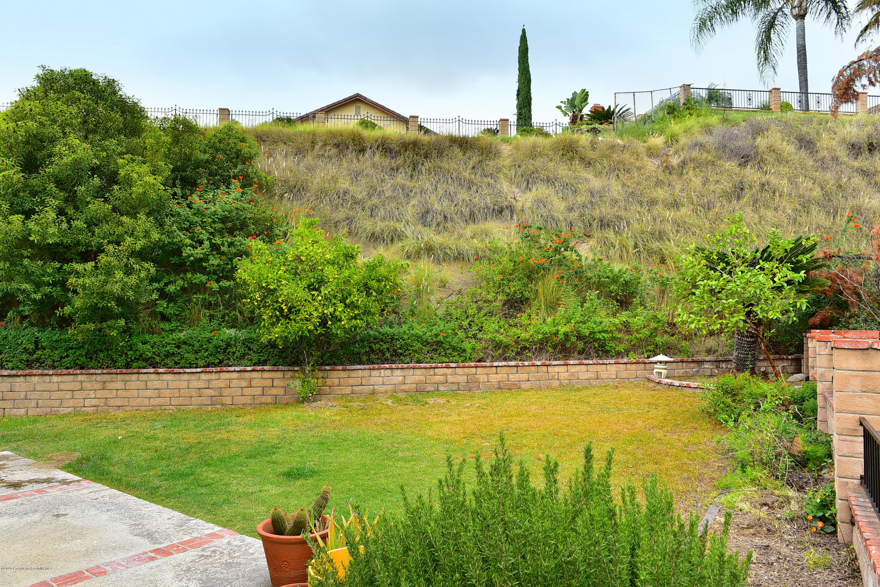 3107 Chadney Drive Glendale, CA 91206 - Photo 21 of 26 a view of a field with an ocean view