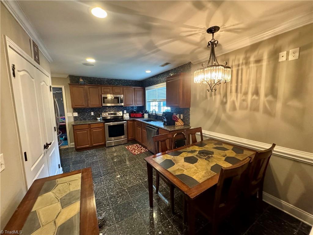 4253 Brown Loop Randleman, NC 27317 - Photo 2 of 9 Kitchen