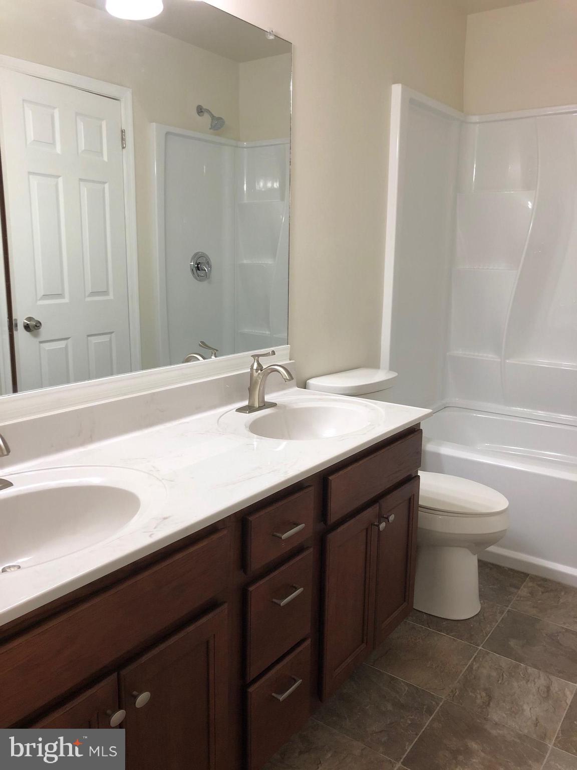 5459 Pond Road Harrisburg, PA 17111 - Photo 5 of 16 Gallery Image 5
