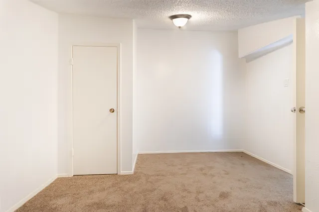 $104,990 | 12232 Bob White Drive, Houston, TX 77035