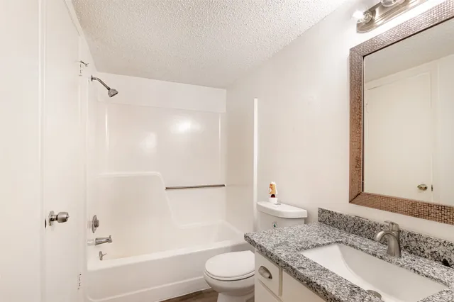 $104,990 | 12232 Bob White Drive, Houston, TX 77035