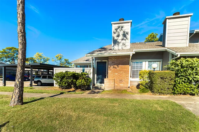 $104,990 | 12232 Bob White Drive, Houston, TX 77035