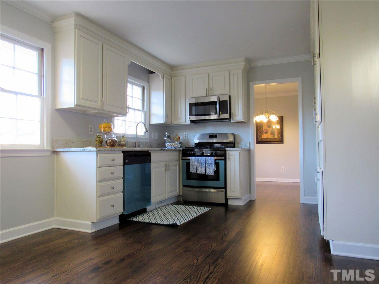 603 Southeast Maynard Road Cary, NC 27511 - Photo 9 of 21 Gallery Image 9