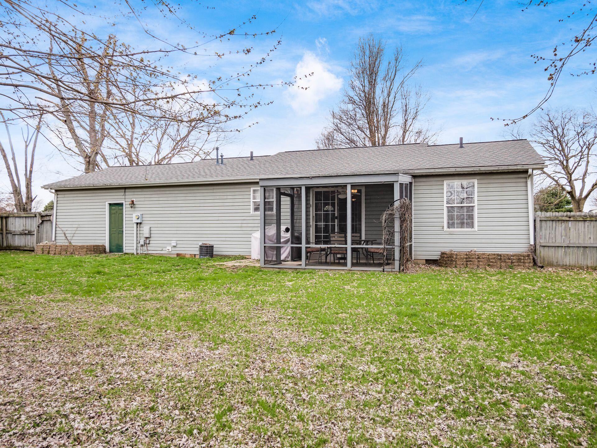 5041 Cook Road Ashville, OH 43103 - Photo 34 of 43 Back