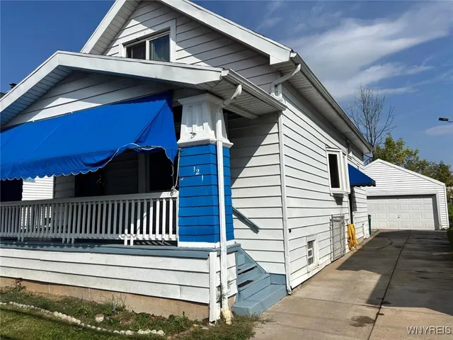 $154,900 | 121 Hagen Street, Buffalo, NY 14211