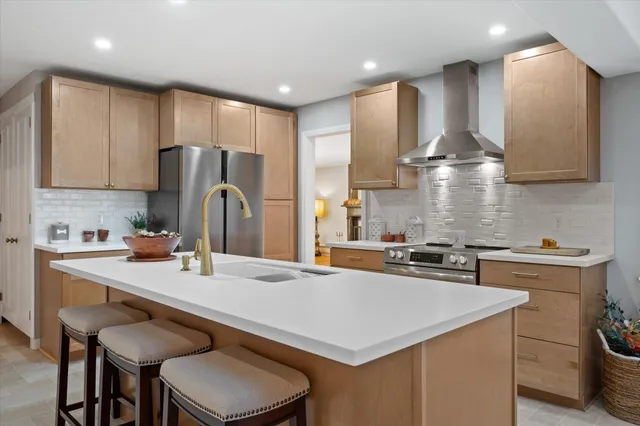 $549,900 | 201 Clyde Road, Bangor, ME 04401