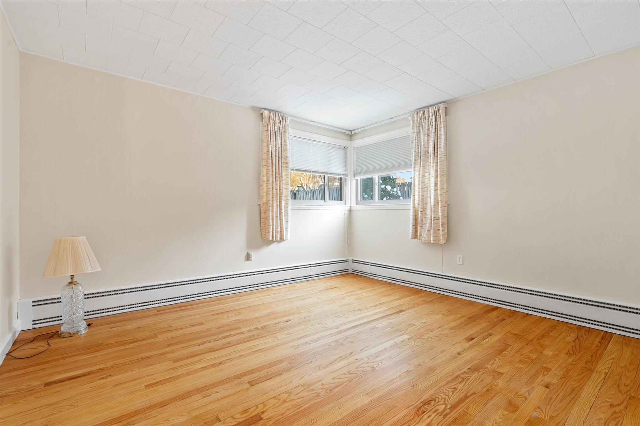 201 Clyde Road Bangor, ME 04401 - Photo 27 of 55 27-Bedroom 2