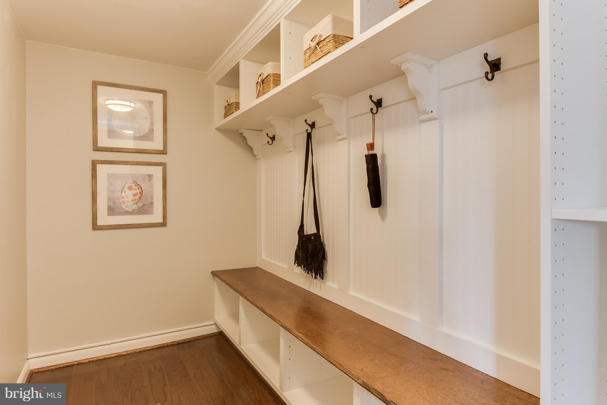 5305 Waneta Road Bethesda, MD 20816 - Photo 16 of 30 Interior (General)