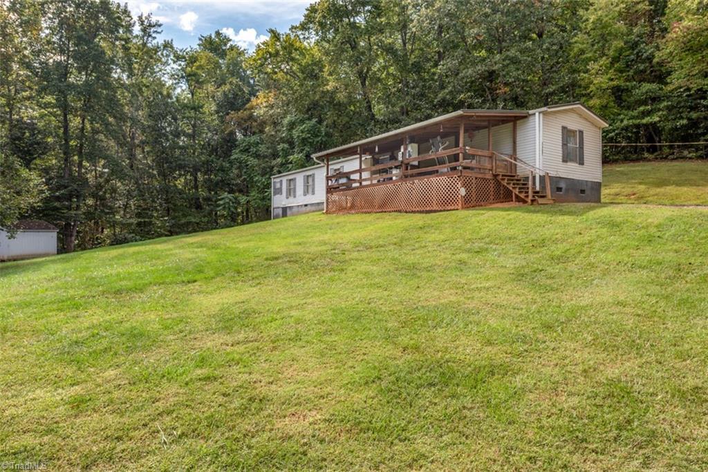 1187 Deer Chase Road Madison, NC 27025 - Photo 3 of 27 Gallery Image 3