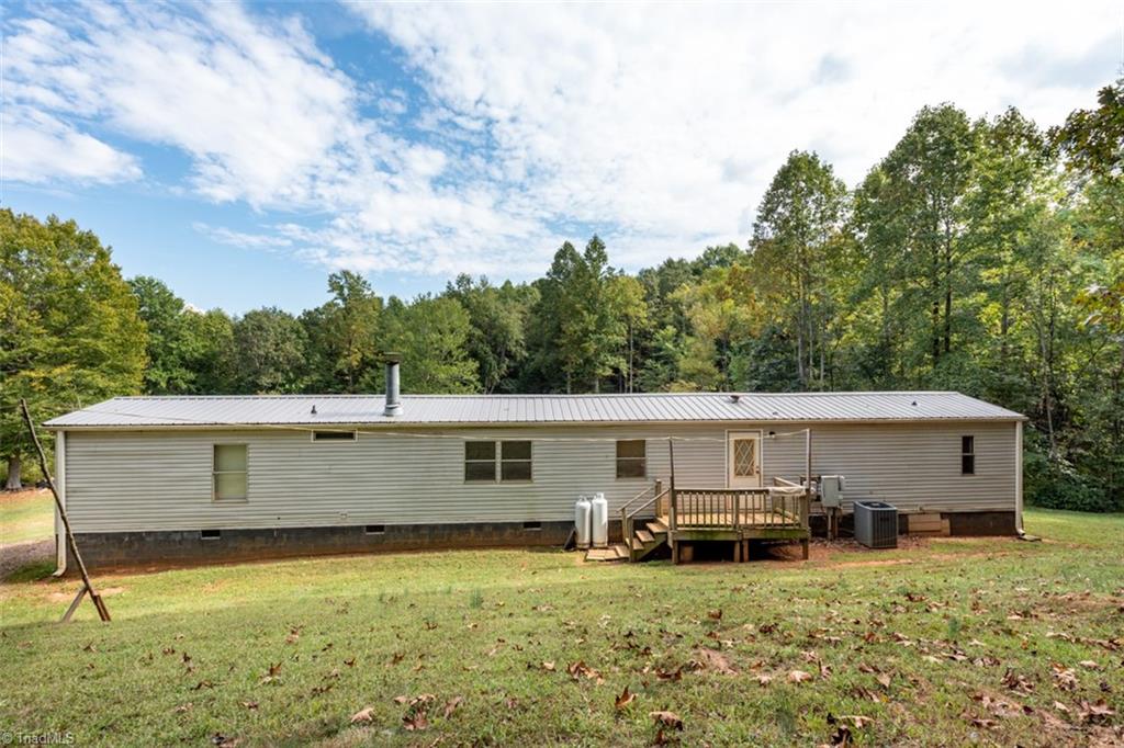 1187 Deer Chase Road Madison, NC 27025 - Photo 21 of 27 Gallery Image 21