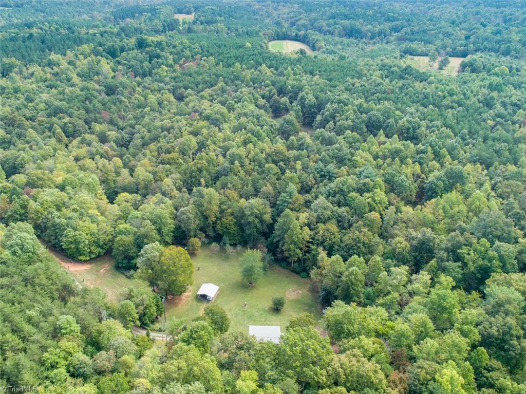 1187 Deer Chase Road Madison, NC 27025 - Photo 25 of 27 Gallery Image 25