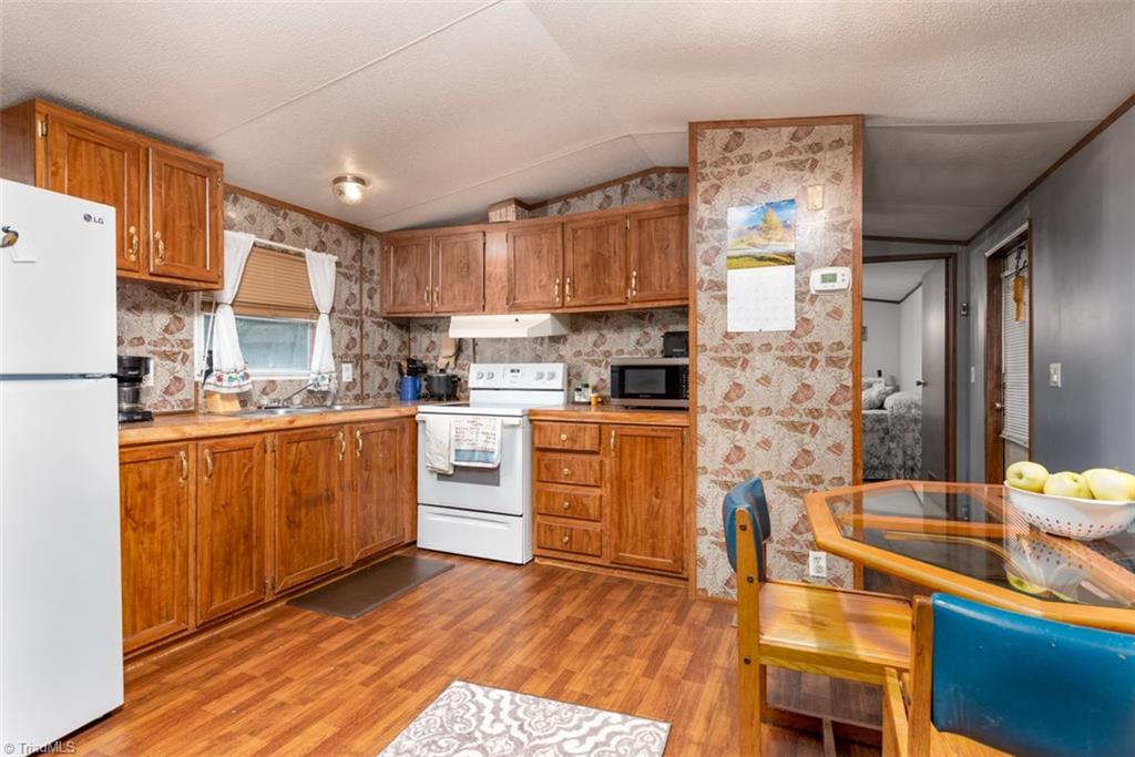 1187 Deer Chase Road Madison, NC 27025 - Photo 8 of 27 Gallery Image 8