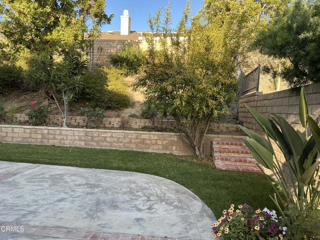 13687 Blue Ridge Way Moorpark, CA 93021 - Photo 39 of 46 a view of a park with large trees