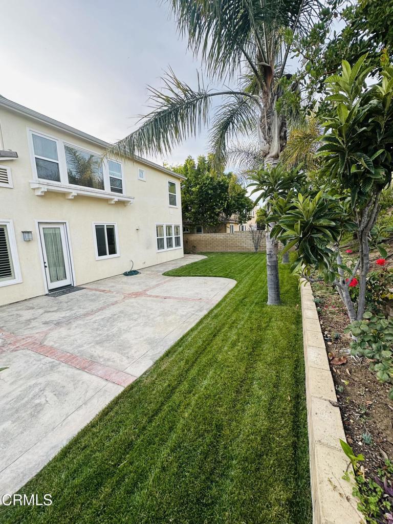 13687 Blue Ridge Way Moorpark, CA 93021 - Photo 10 of 46 a front view of house with yard and green space