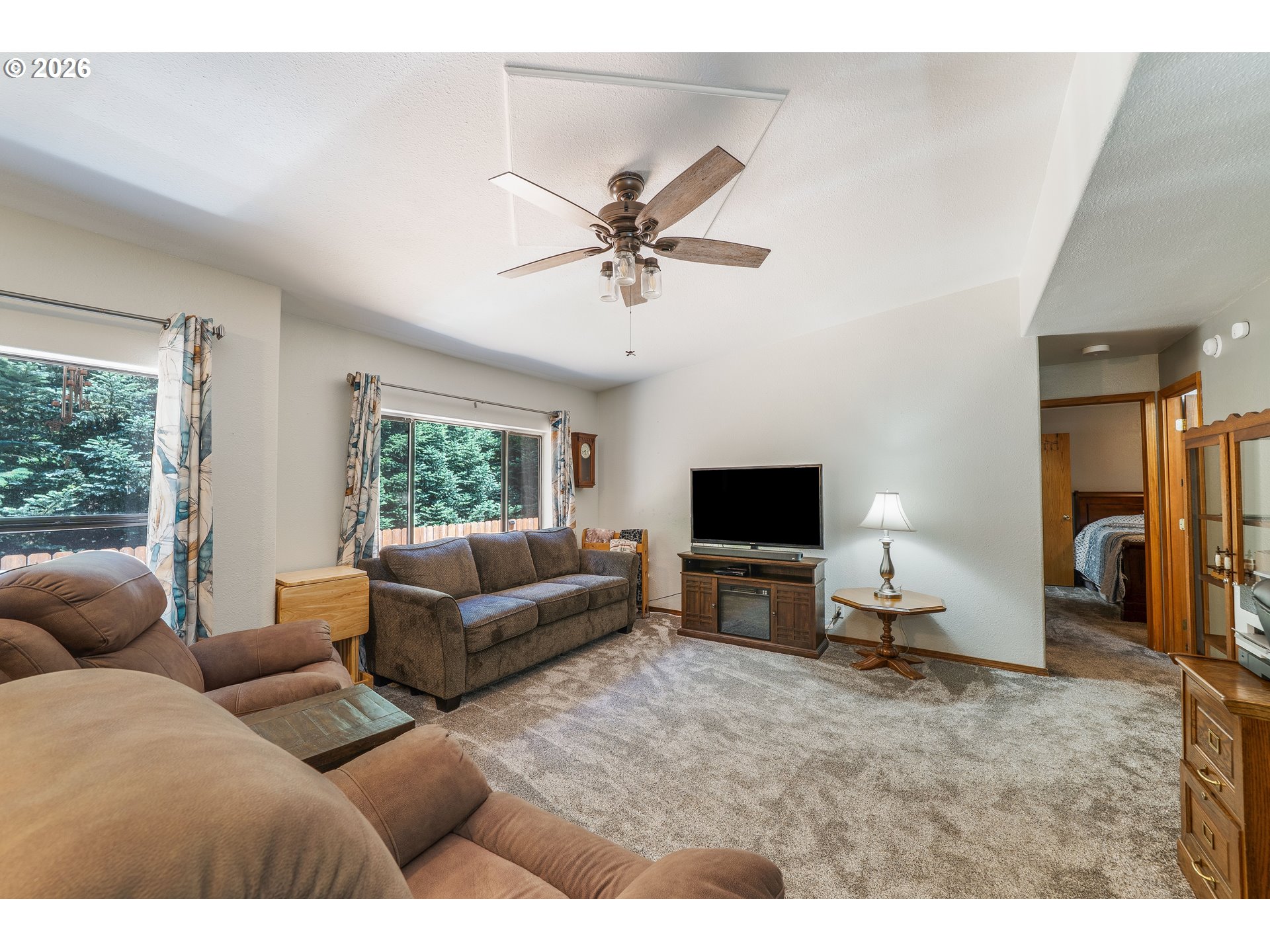 32481 Doolittle Road Cottage Grove, OR 97424 - Photo 13 of 48