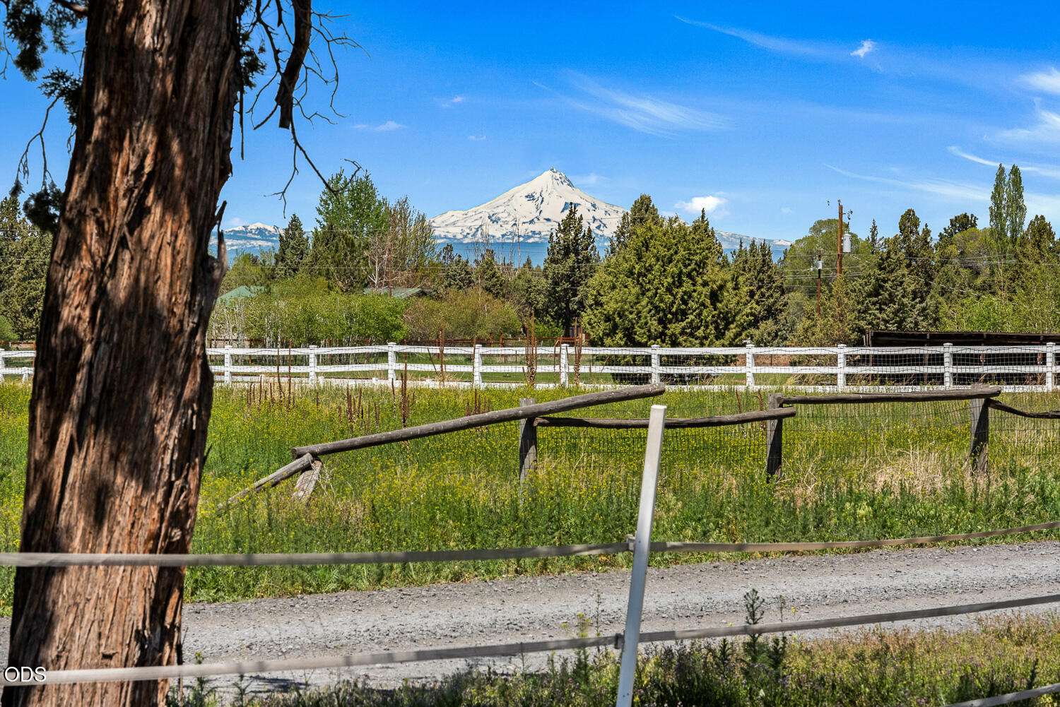 63510 Gentry Loop Bend, OR 97701 - Photo 32 of 40