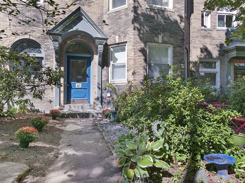 41 Addington Road, Unit 2 Brookline, MA 02445 - Photo 12 of 14