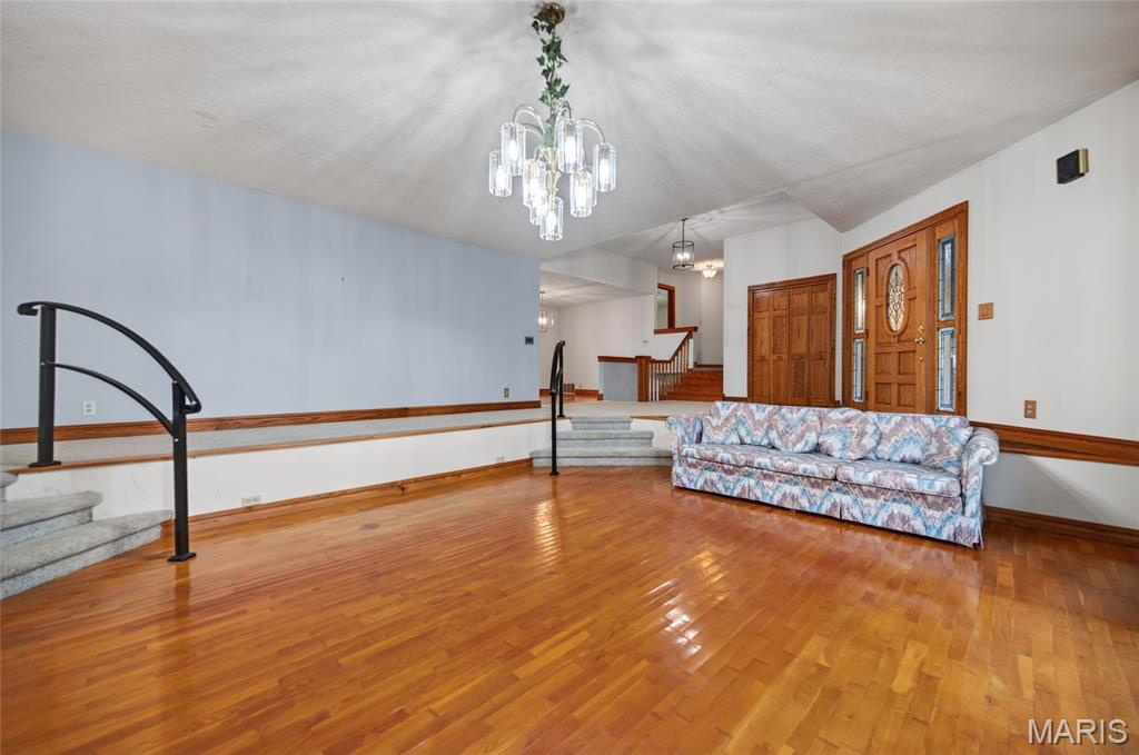 468 White Clover Road Strafford, MO 65757 - Photo 4 of 56
