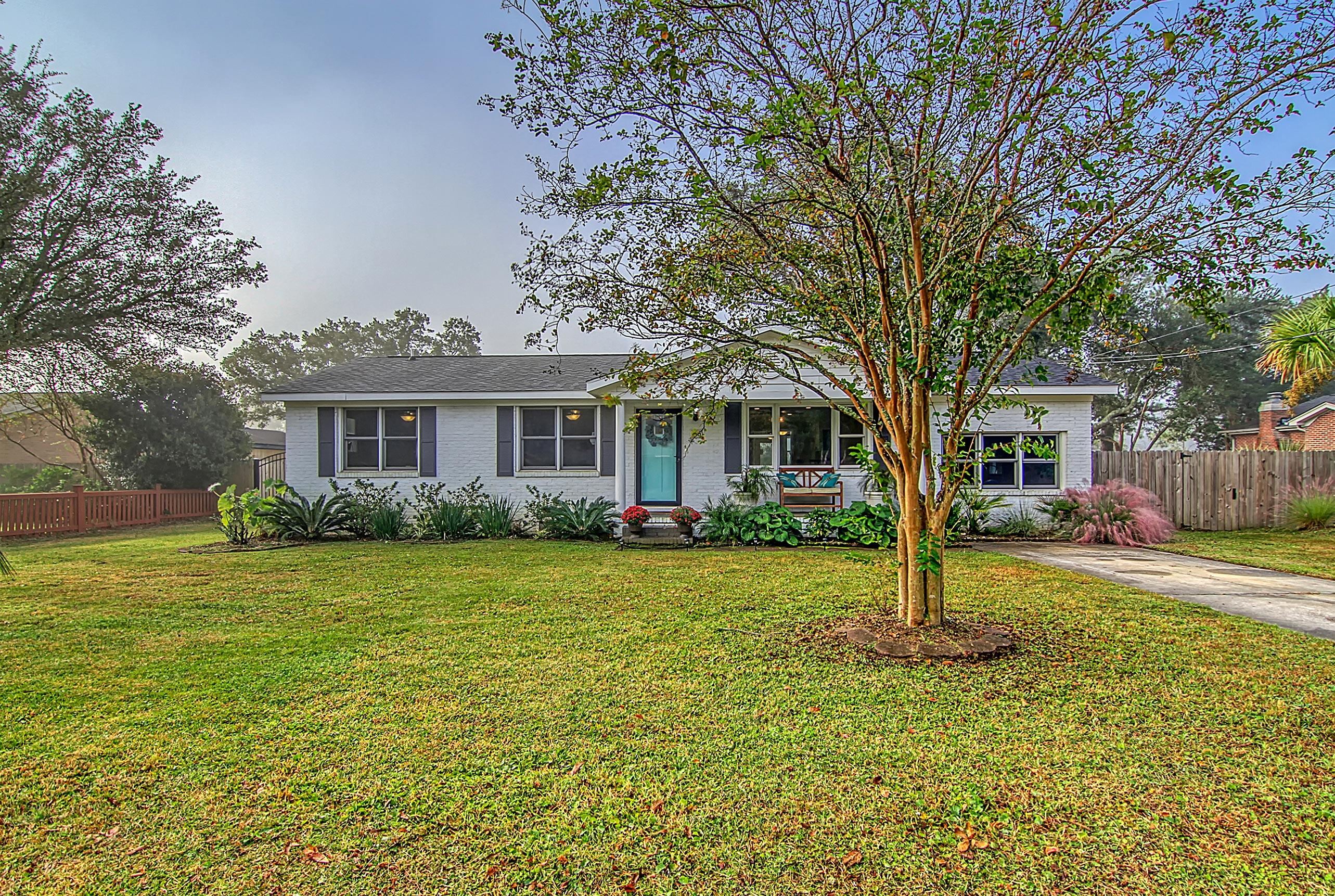 703 Windward Road Charleston, SC 29412 - Photo 1 of 57 CREM_703 Windward_041
