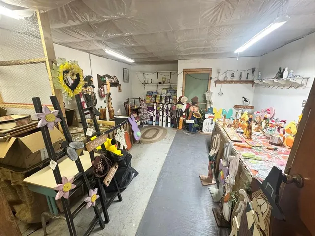 $39,900 | 1677 Shady Plain Road, Apollo, PA 15613