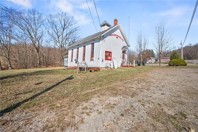 $39,900 | 1677 Shady Plain Road, Apollo, PA 15613