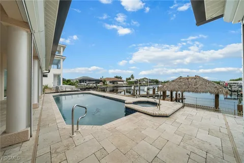 $1,100,000 | 4310 Sands Boulevard, Cape Coral, FL 33914