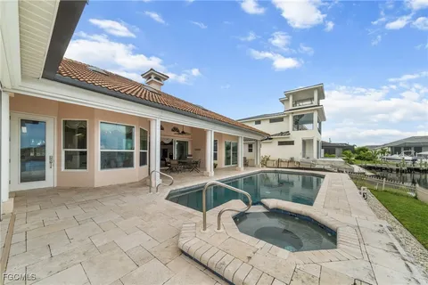 $1,100,000 | 4310 Sands Boulevard, Cape Coral, FL 33914
