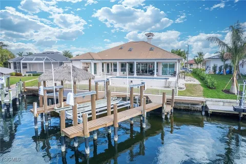 $1,100,000 | 4310 Sands Boulevard, Cape Coral, FL 33914