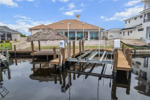 $1,100,000 | 4310 Sands Boulevard, Cape Coral, FL 33914