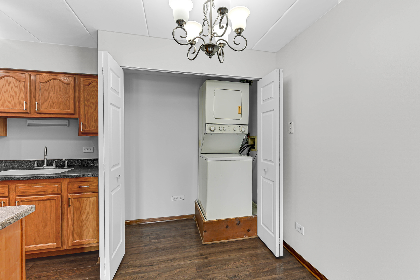 10430 Ridgeland Avenue, Unit 6 Chicago Ridge, IL 60415 - Photo 9 of 21