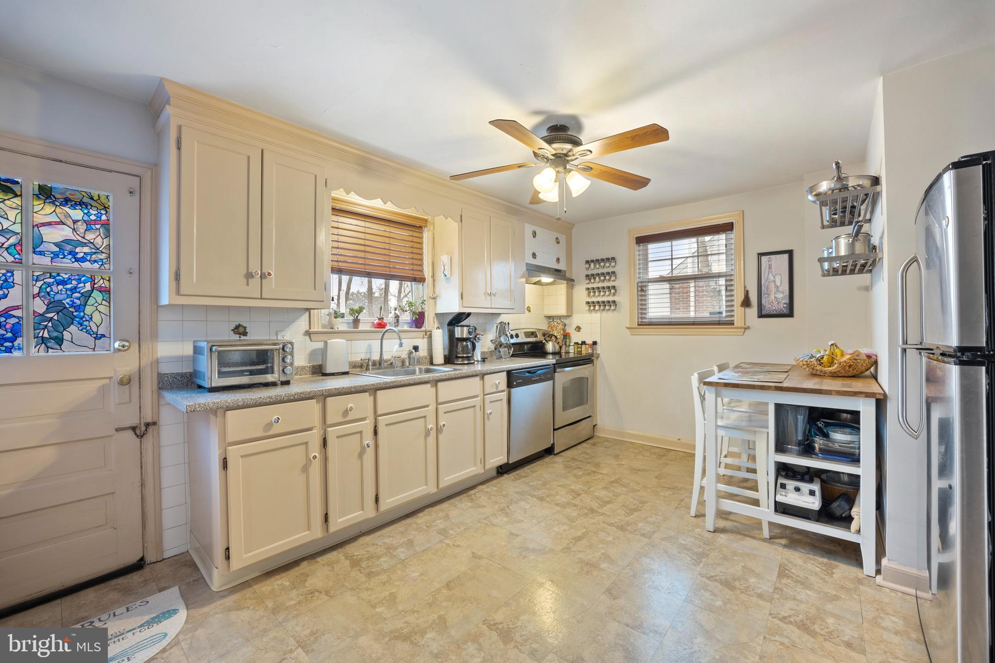 1356 Burmont Road Havertown, PA 19083 - Photo 5 of 28