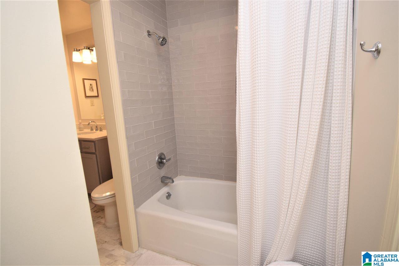 2372 Chapel Road Birmingham, AL 35226 - Photo 19 of 32